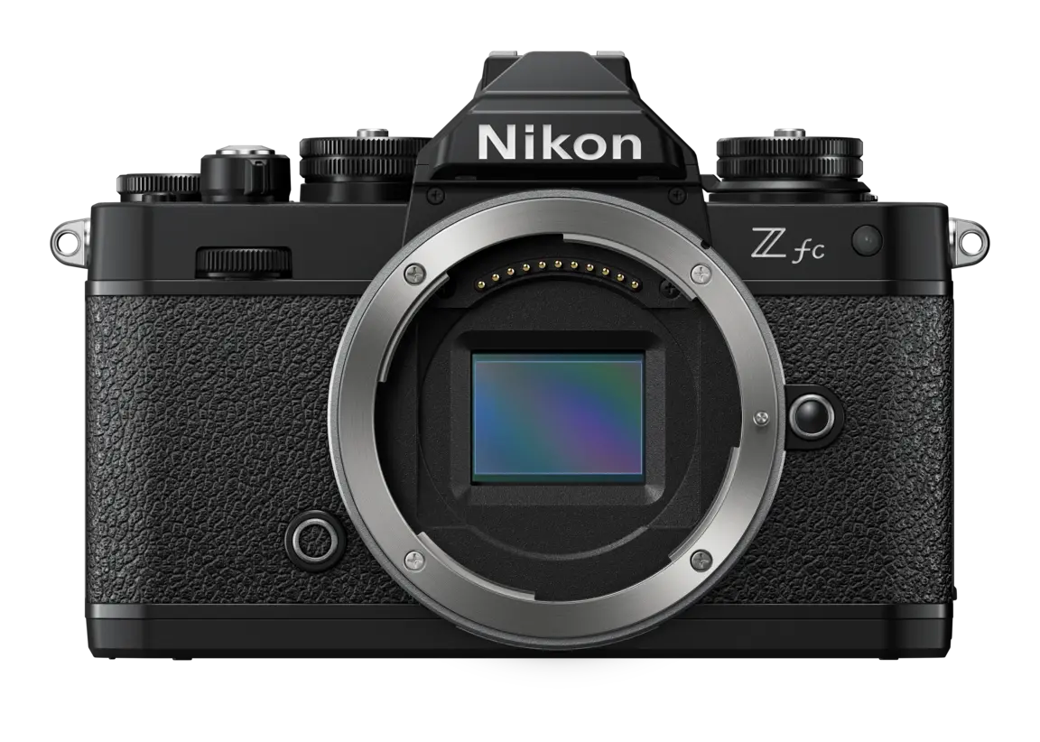 Nikonデジカメ Nikon Z fc + Nikkor Z DX 16-50mm f/3.5-6.3 VR | CEWE