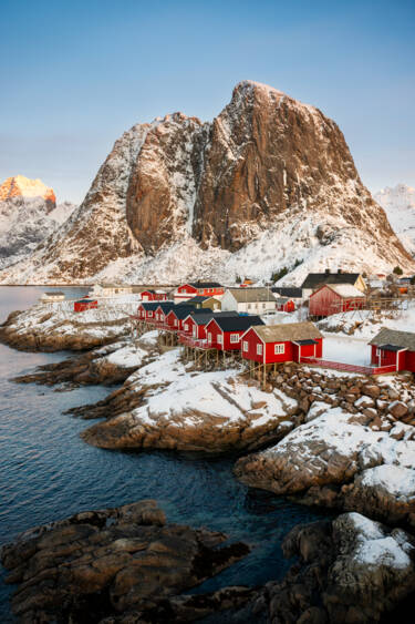 Nikon magazine - ZR tried and tested