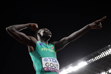 Nikon magazine - Hannah Peters: Portraits under pressure