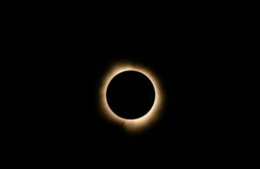 Nikon magazine - Solar eclipse 
